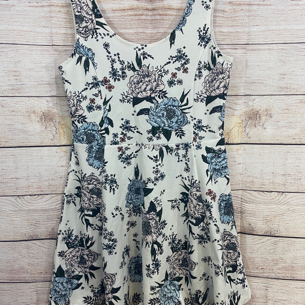 H&M Divided sleeves floral dress size 12